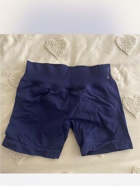 DFYNE impact navy blue shorts